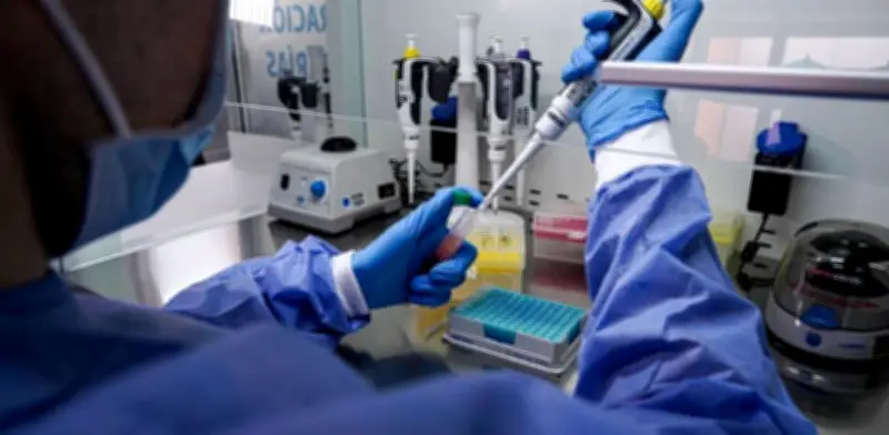 El corazón científico de Bogotá: cómo el Laboratorio de Salud Pública define las alertas sanitarias