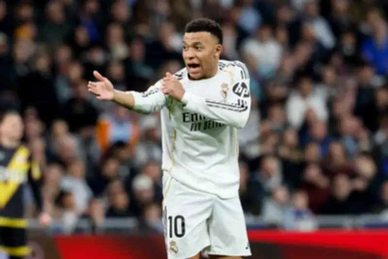 El Madrid sufre sin títulos: crisis en el medio campo