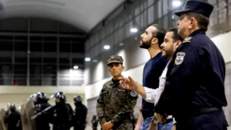 El Salvador: entra en vigencia cadena perpetua para menores en delitos graves