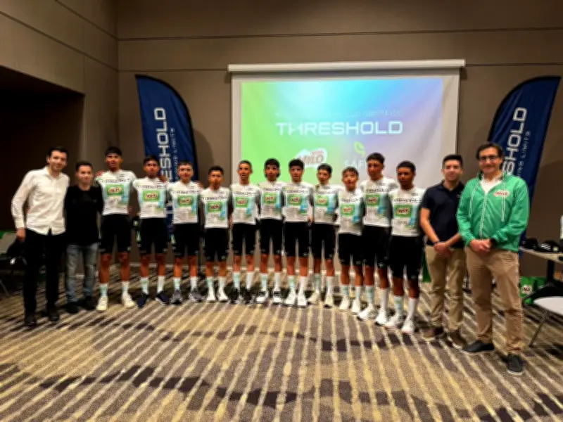 Equipo de ciclismo colombiano renace de las cenizas para salvar jóvenes de la violencia