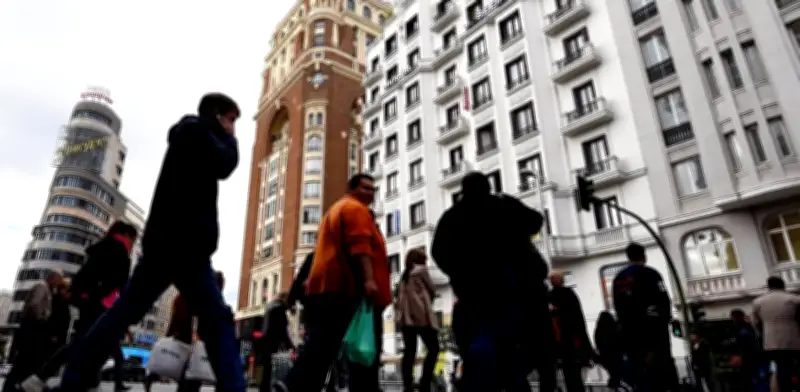 España regulariza a más de 500.000 migrantes irregulares: requisitos y países beneficiados