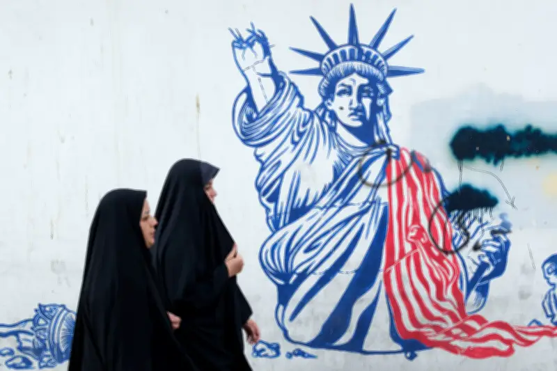 Estados Unidos e Israel intensifican ofensiva contra Irán, desatando guerra regional en Medio Oriente