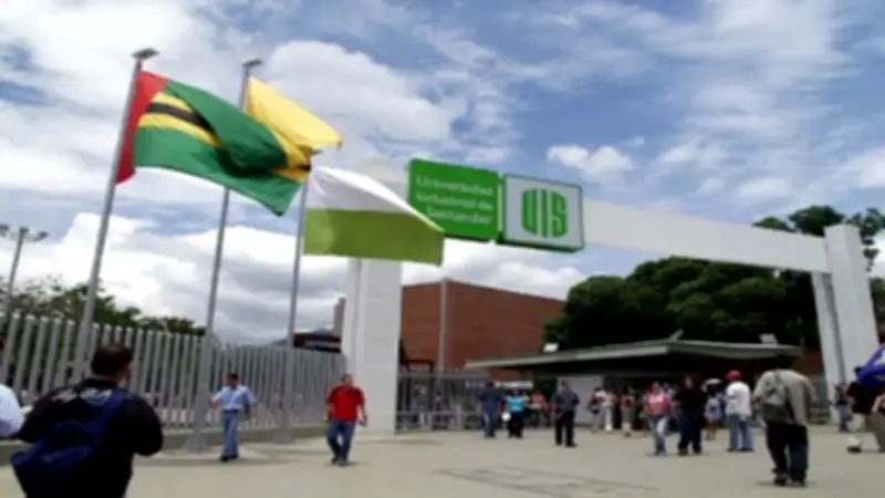 Estudiante y deportista de la UIS gravemente afectado por explosión de bomba de cloro en campus