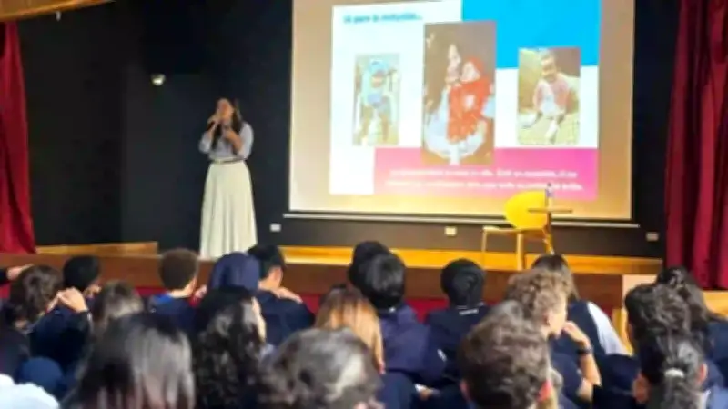 Estudiantes bogotanos potencian habilidades con aprendizaje STEM aplicado en colegio privado