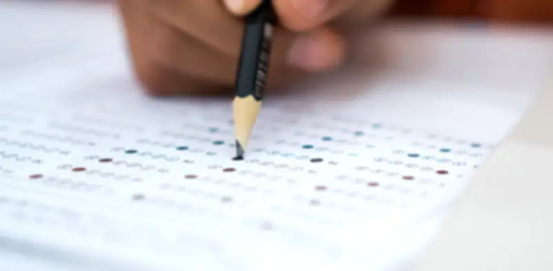 Estudiantes y egresados de la UNAL ofrecen cursos gratuitos para preparar el Icfes y examen de admisión