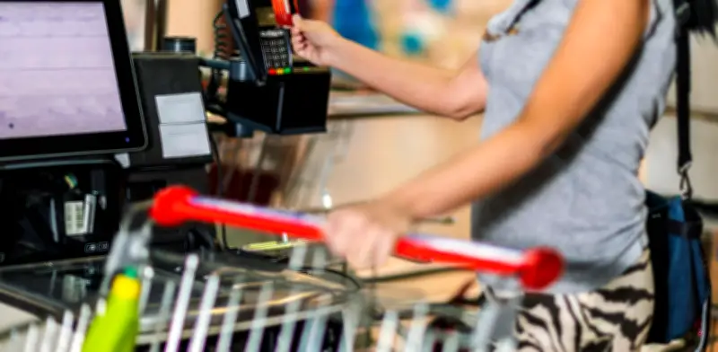 Evitar autopago en supermercado: un acto de bienestar emocional