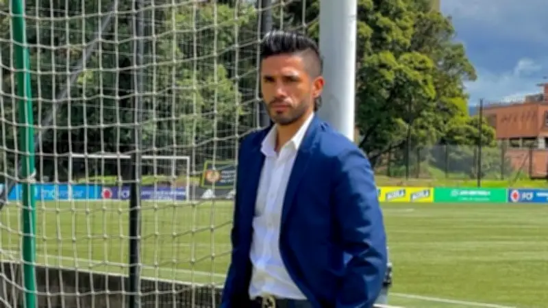 Fabián Vargas y Juan Salvador Bárcena se enfrascan en polémica por credenciales periodísticas