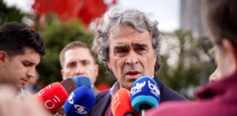 Fajardo exige vigilancia de Contraloría sobre 8.6 billones de emergencia para evitar desvío electoral