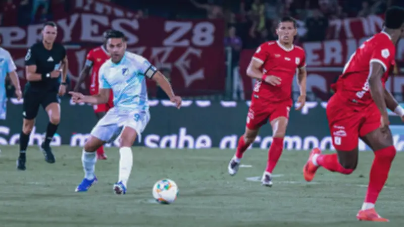 Falcao sufre conmoción cerebral en clásico mientras Colombia Sub-17 humilla a Argentina