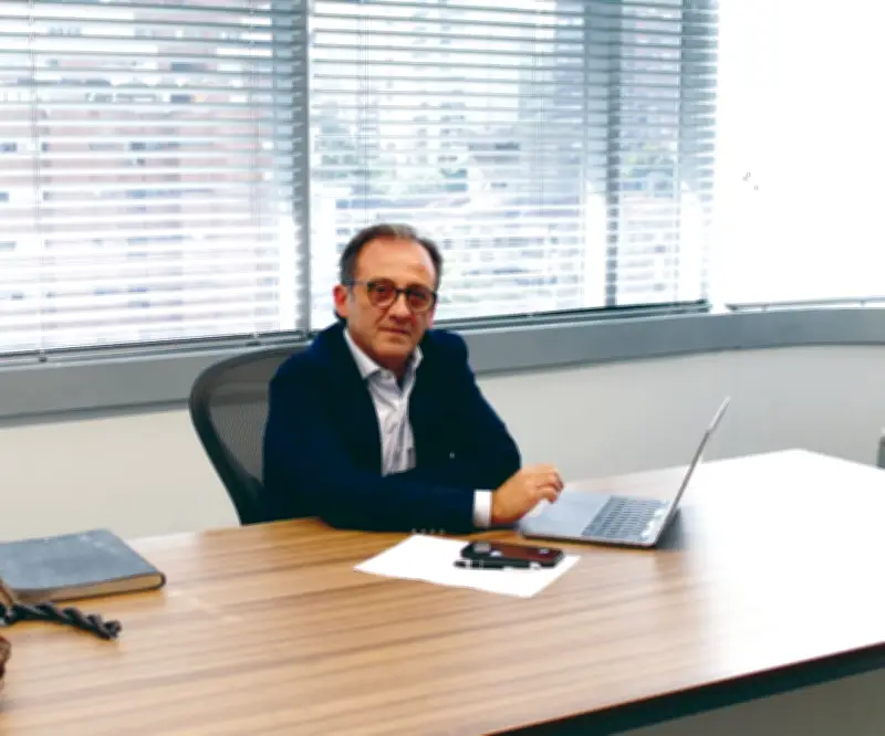 Fallece en Punta Cana el empresario antioqueño Hugo Zuluaga, fundador de Quipux