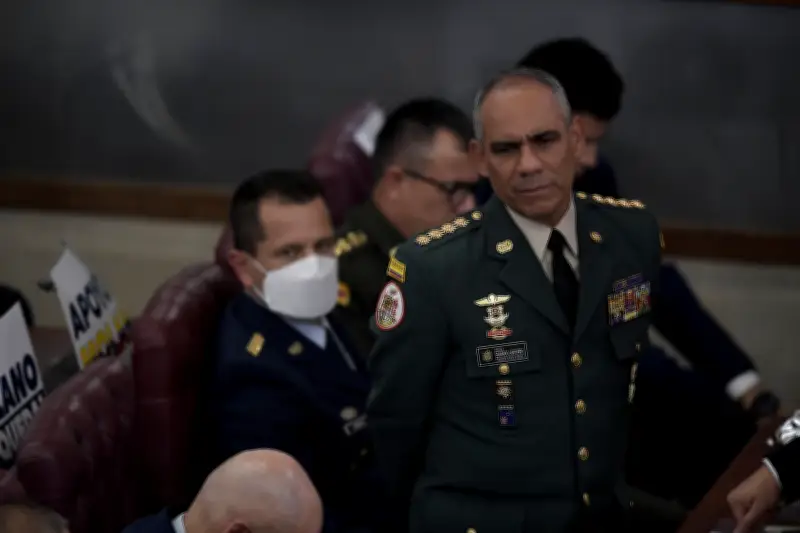 Fiscalía imputa a general Zapateiro por presunto acoso sexual