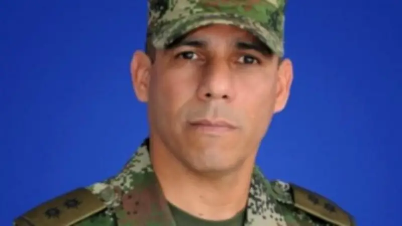 Fiscalía imputará cargos por acoso sexual al general retirado Eduardo Zapateiro