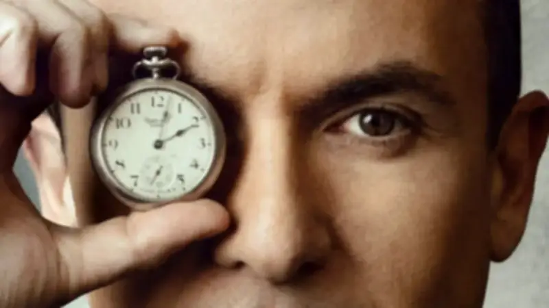 Fonseca lanza su álbum "Antes que el tiempo se vaya": un viaje musical