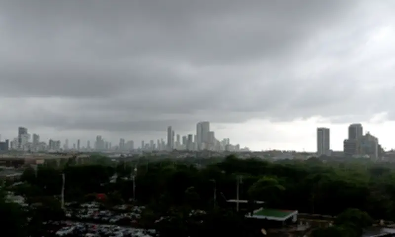 Fuertes lluvias en Cartagena causan inundaciones y afectan movilidad