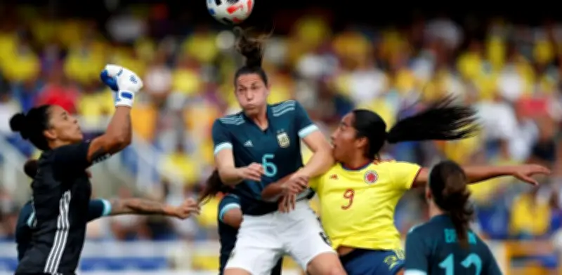 Futbolistas argentinas rompen silencio sobre acoso: denuncian calvario tras caso Guacci