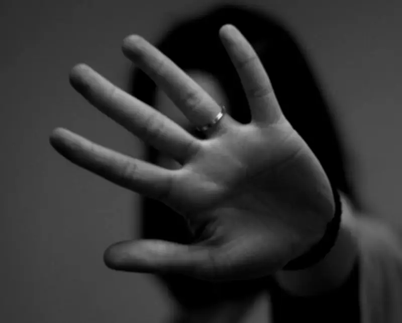 Gobernadora del Valle exige seguimiento estricto a protocolo contra acoso sexual en su administración