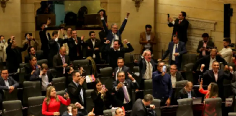 Gobierno de Petro rompe relaciones con comisiones económicas tras archivo de reforma tributaria