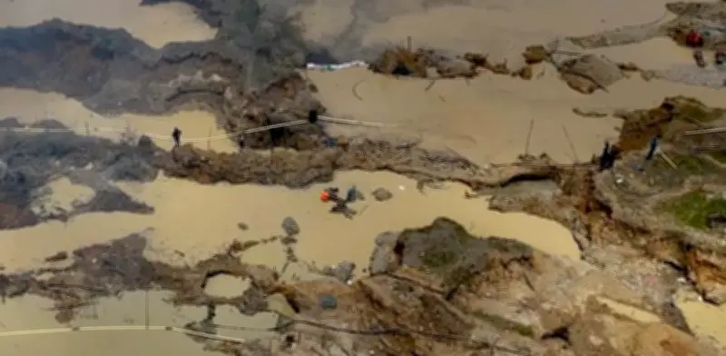 Gobierno investiga minería ilegal en base militar en Antioquia