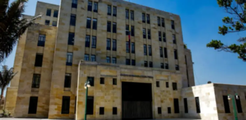 Gobierno paraliza política monetaria: consecuencias jurídicas y económicas del retiro de Minhacienda del Banrep