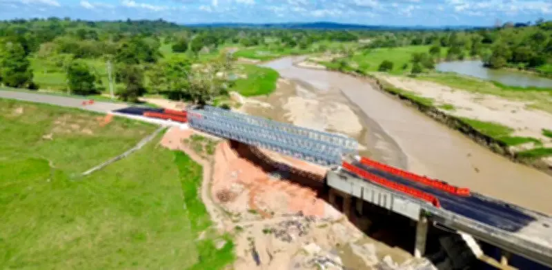 Habilitan paso en puente sobre río Mulatos en Urabá antioqueño