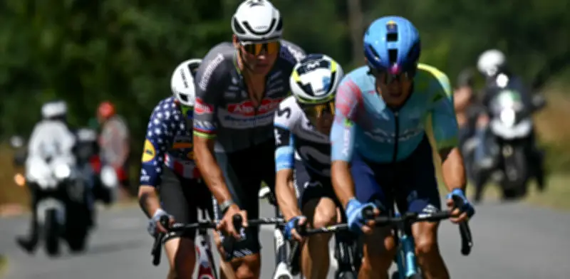 Harold Tejada resiste en la Vuelta al País Vasco; Sergio Higuita se retira tras caída