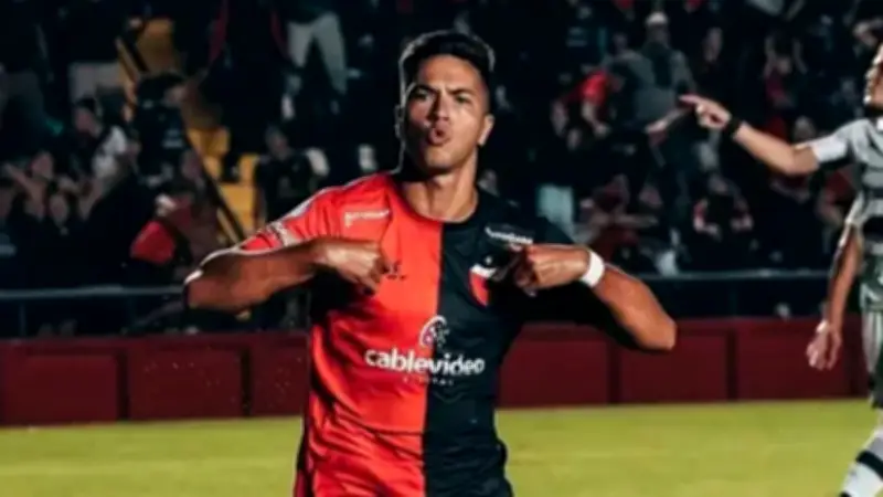 Ignacio Lago, futbolista argentino, declara públicamente su homosexualidad