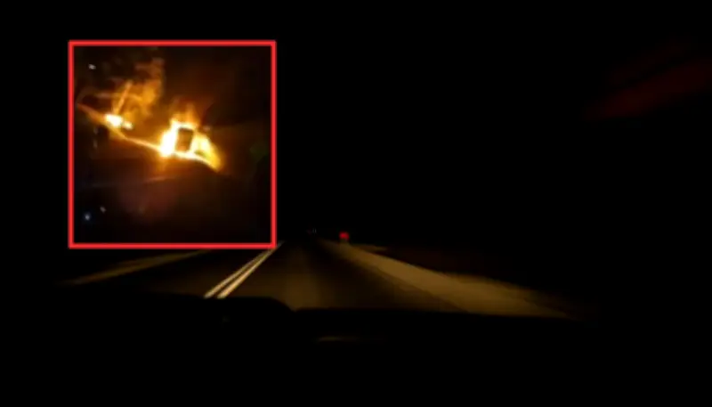 Incursión armada en vía al mar: queman varios vehículos en Dagua, Valle