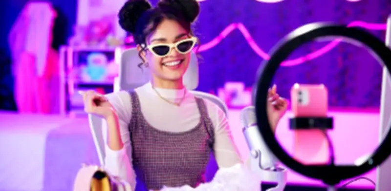 Influencers y creadores de contenido enfrentan graves riesgos de salud mental según investigación