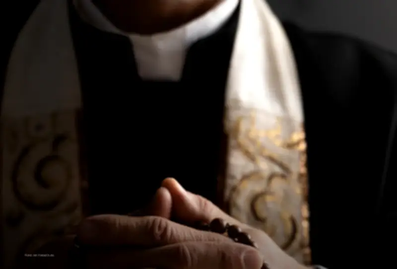 Informe de El País revela abusos de 13 sacerdotes colombianos en la Iglesia Católica