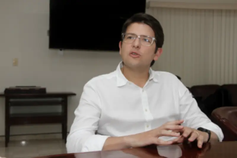 Interpol emite circular roja contra seis cabefillas de la Segunda Marquetalia por magnicidio