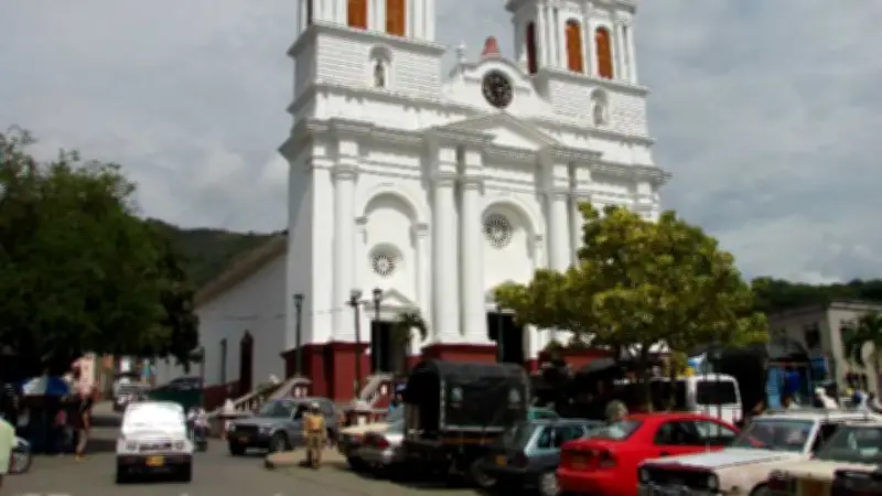 Investigan a alcaldesa de Sopetrán por demolición de la Casa de la Cultura