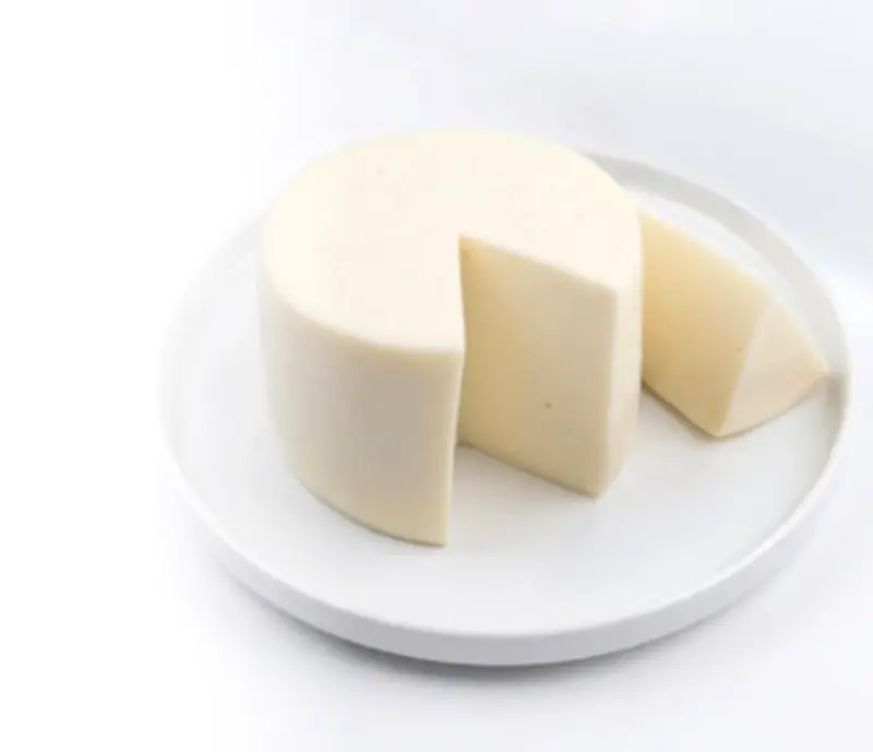 Invima alerta sobre quesos fraudulentos con registros sanitarios vencidos en Colombia