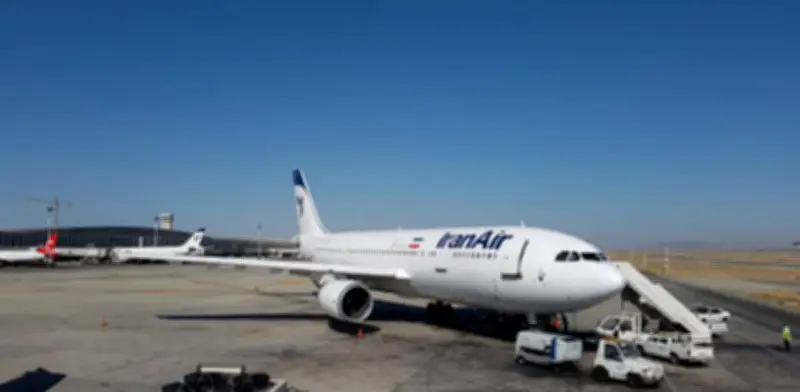 Irán reanuda vuelos internacionales tras guerra con Israel y EE. UU.