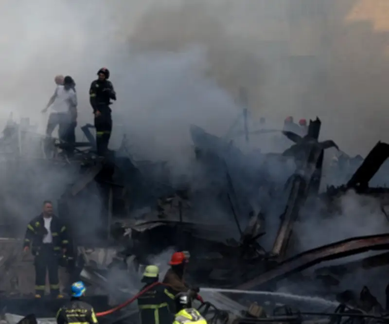 Israel ejecuta bombardeos masivos en Líbano durante alto el fuego con Hezbolá