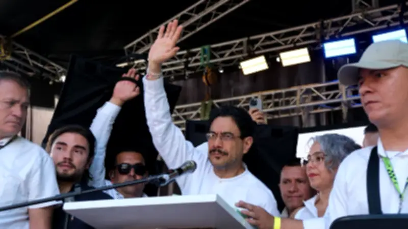 Iván Cepeda mantiene su agenda pese a denuncias de amenaza en Cauca