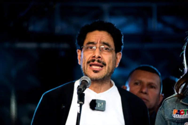 Iván Cepeda responde a escándalo de corrupción en el Gobierno y promete sistema anticorrupción