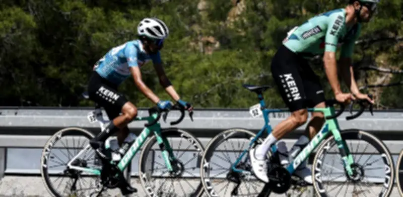 Iván Sosa salvó el liderato en la Vuelta a Turquía tras crisis en la etapa 5