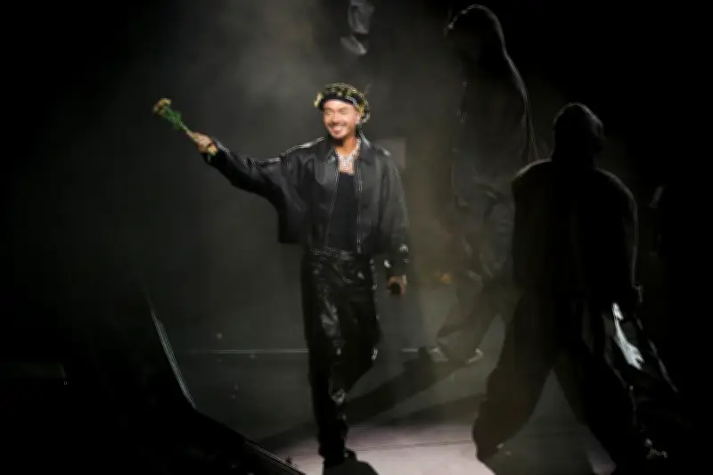 J Balvin reprograma concierto en Cartagena por conflictos de logística en estadio