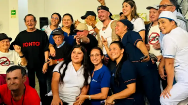 J Balvin sorprende a adultos mayores en asilo de Bucaramanga antes de concierto