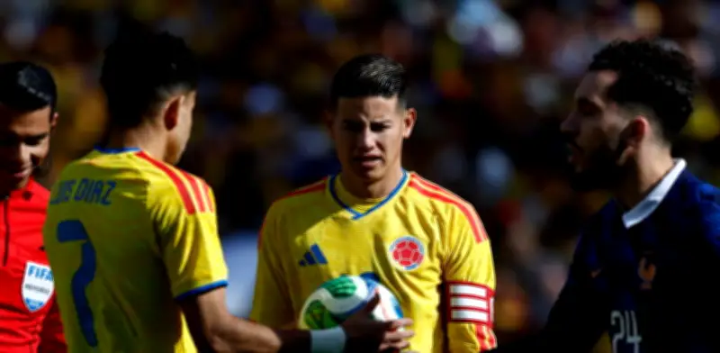 James Rodríguez y la posverdad: de una mala actuación a teorías conspirativas en la Selección Colombia