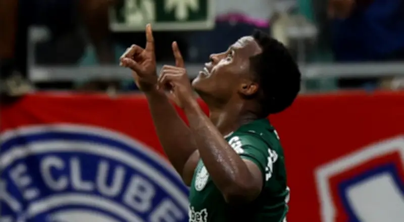Jhon Arias marca un golazo con Palmeiras que deslumbra en el Brasileirao