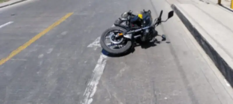 Joven motociclista muere en trágico accidente en puente del Tabú durante Viernes Santo
