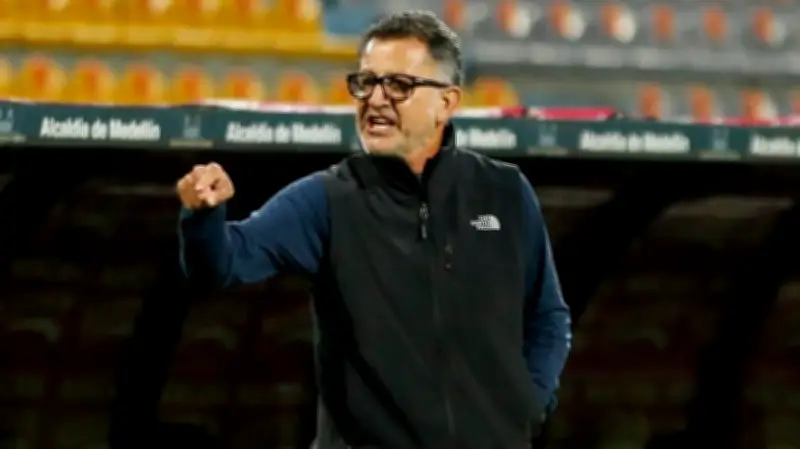 Juan Carlos Osorio aparece como opción para dirigir al Atlético Bucaramanga