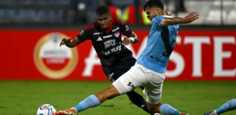 Junior cae ante Sporting Cristal y complica su pase en la Copa Libertadores