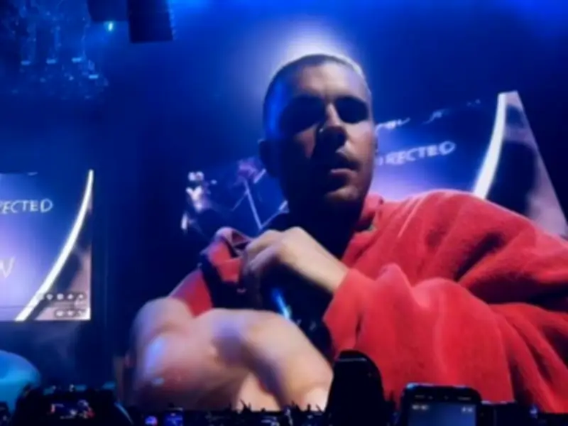 Justin Bieber divide a sus fans con show experimental en Coachella tras años de ausencia