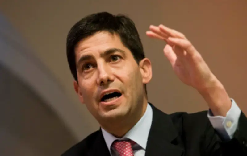 Kevin Warsh enfrenta audiencia clave en el Senado para presidir la Reserva Federal