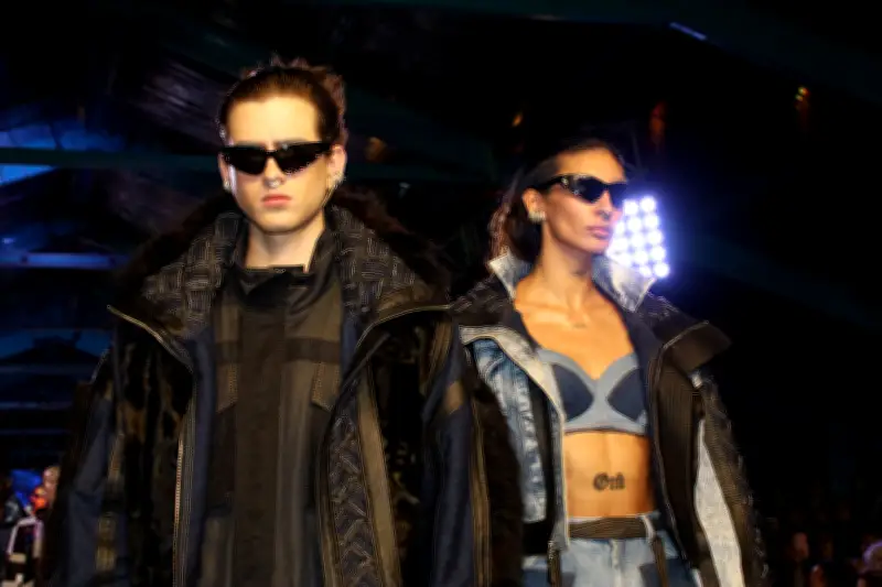 La moda sostenible: cómo duplicar la vida útil de la ropa reduce un 44% las emisiones contaminantes