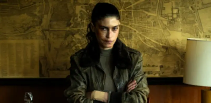 'La Nena' llega a Disney+ y Atresplayer: el violento final de 'La novia gitana'