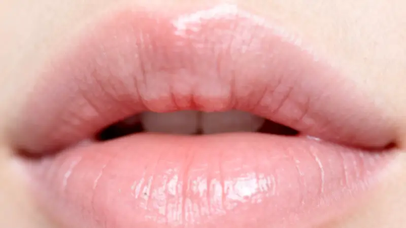 La nueva tendencia estética: labios naturales y saludables que redefinen la belleza facial