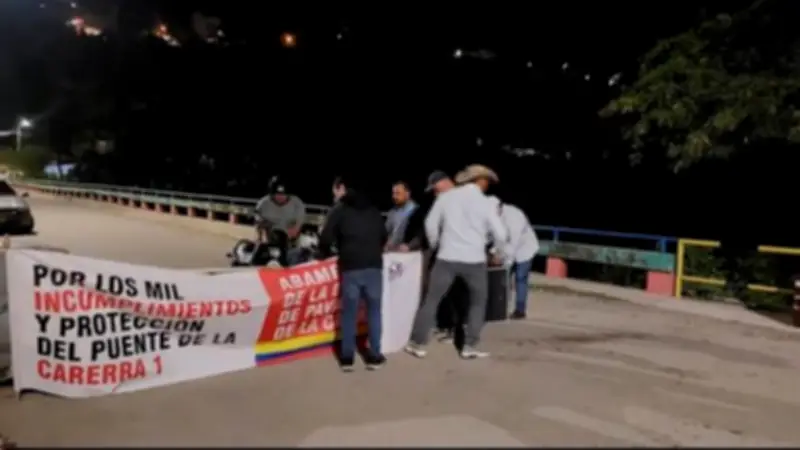 Levantan protesta en San Gil tras compromiso de reiniciar pavimentación